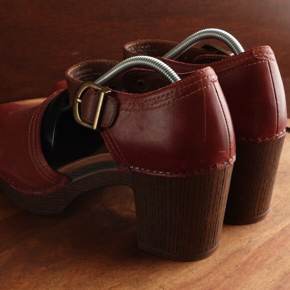 Dansko Shoes Womens SZ EU 40 US 9.5-10 Red Darlene Red Leather Mary Jane Heels - Picture 8 of 15